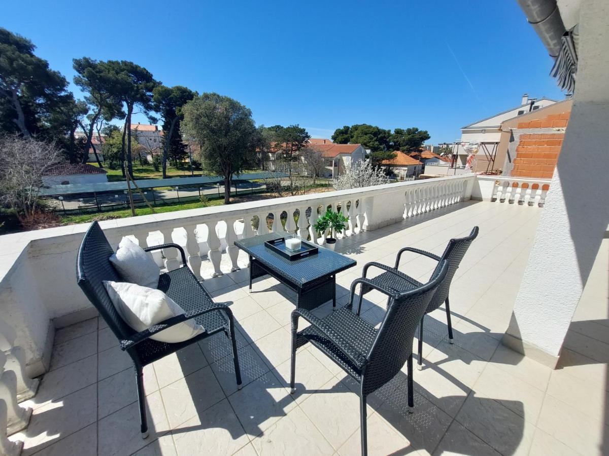 Casa Blanca, Biograd Na Moru Daire Dış mekan fotoğraf